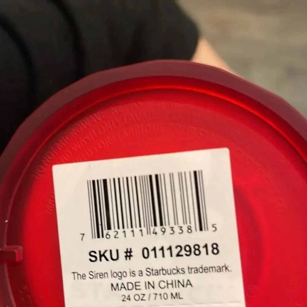 NWT Starbucks Valentine release 2021 red hearts